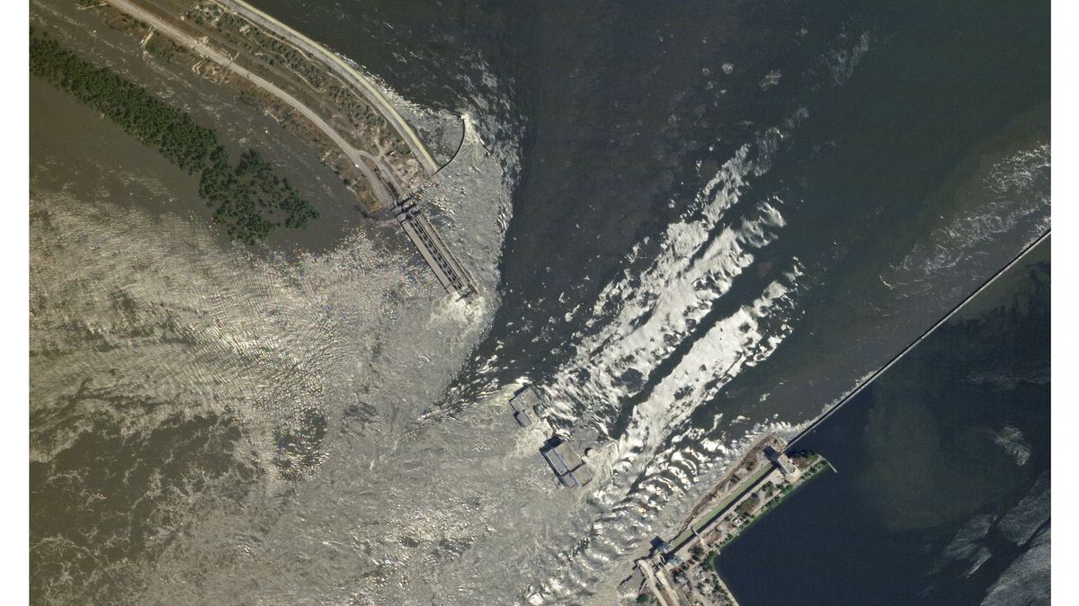 „Trochu jsme se přepočítali.“ Zpráva z Telegramu naznačuje ruský podíl na zničení Kachovské přehrady